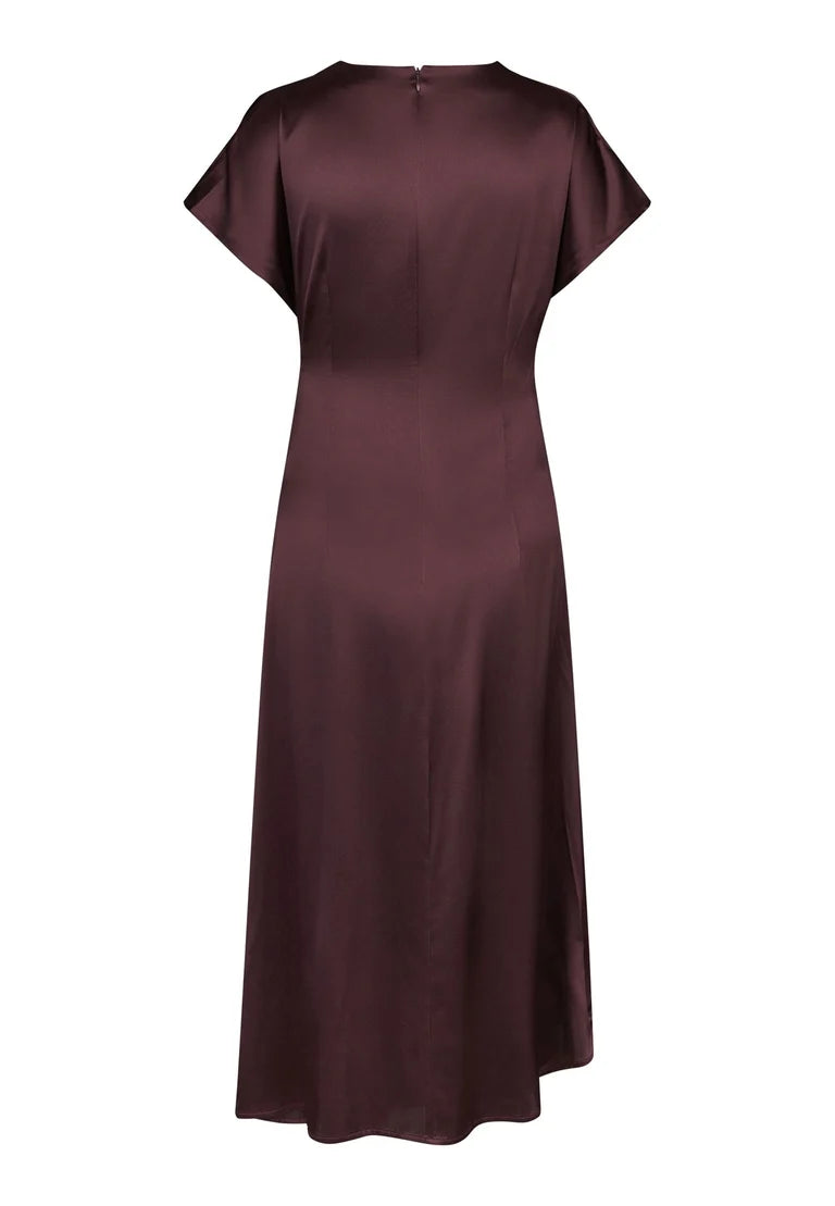 Dea Kudibal Jacinta Dea Berry Wine