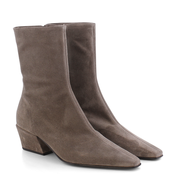 Kennel & Schmenger 61 57330  Umbra